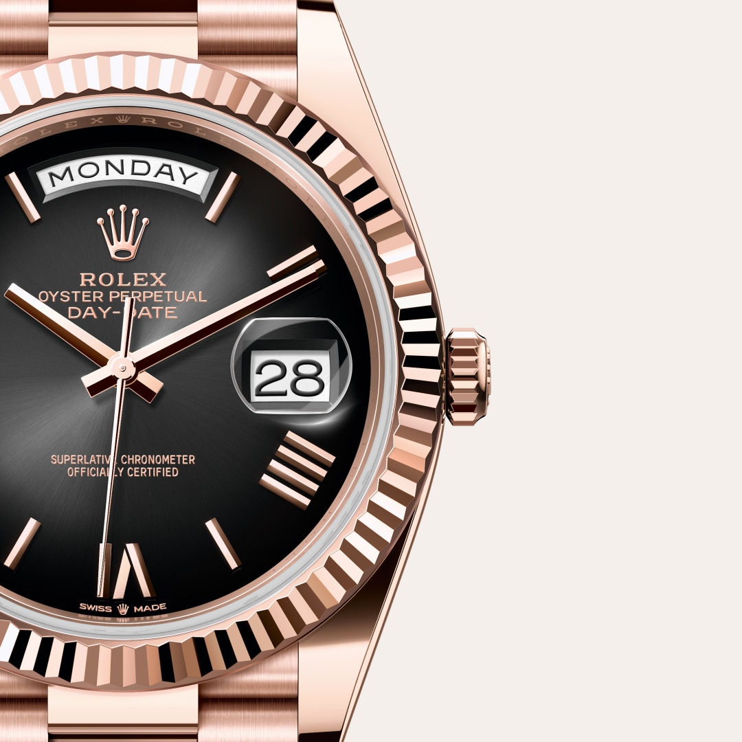 rolex Day-Date in 18 ct Everose gold, M228235-0055 - Globaltimepieces