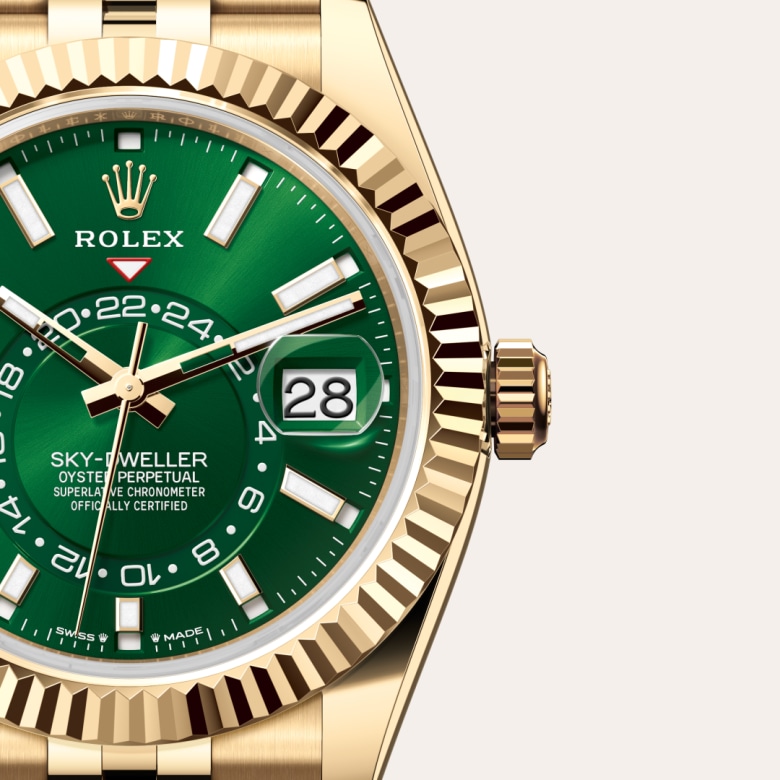 rolex Sky-Dweller in 18 ct yellow gold, M336938-0008 - Globaltimepieces