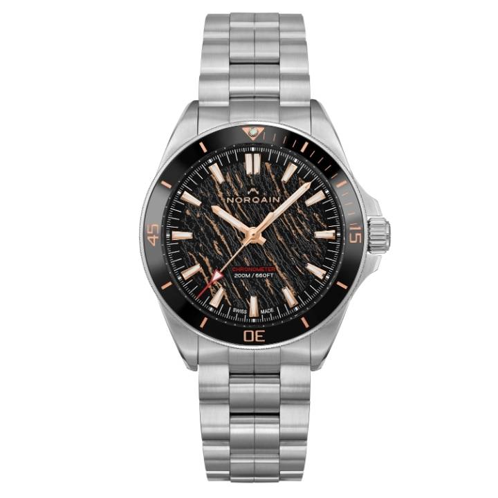 Adventure NEVEREST GMT Steel Bezel Grey Ceramic Ring Grey & 5N Glacier Dial