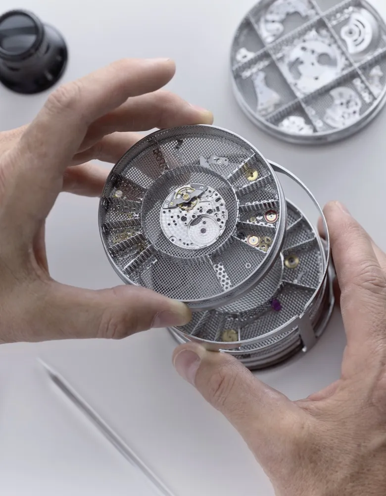rolex-servicing-procedure